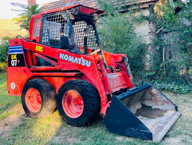 Komatsu Sk07J Full Joystic cs�sz�korm�nyz�s� Bobcat 753 munkag�p