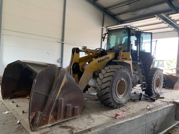 Komatsu WA430-6 homlokrakodó
