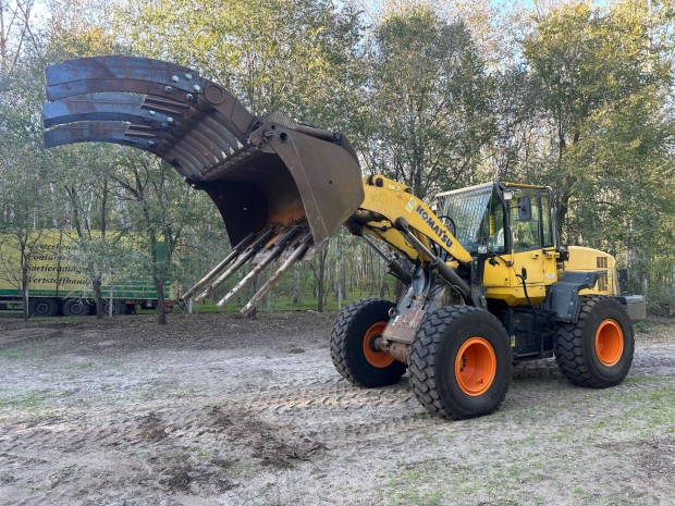 Komatsu homlokrakodó eladó Kiskunmajsa - Vásárlás, eladás Komatsu homlokrakodó eladó Kiskunmajsa - Vásárlás, eladás