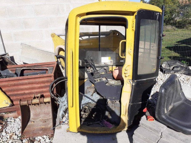 Komatsu pc20 fülke minikotró árokásó