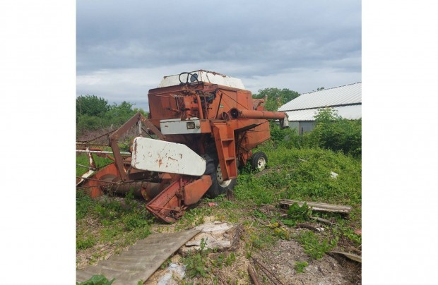 Kombjn, IH (International 321)
