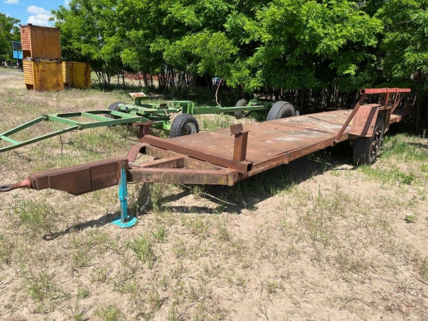 Kombájn adapter szállítókocsik
