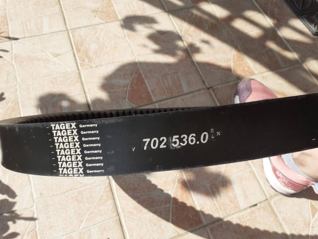Kombájnhoz Bordás ékszíj Taggex 702 536.0