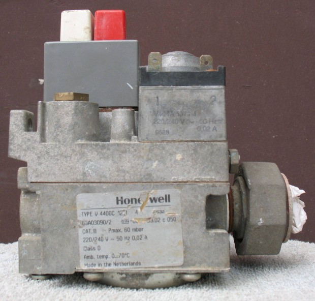 Kombinlt gzszelep Honeywell V 4400C