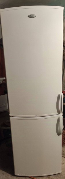 Kombinlt htszekrny 320l Whirlpool A+