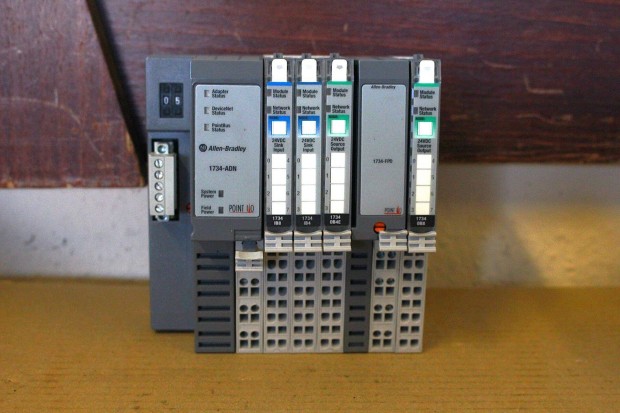 Kommunikációs és I/O modulok Devicnet adapter Plc Allen Bradley ( 6987