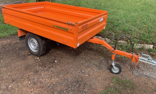 Komondor SPK-750 Billens kistraktor kerti ptkocsi billencs elad