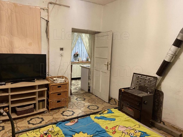 Kompakt csal�di h�z Balatont�l 10 percre