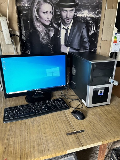 Komplett asztali PC elad 