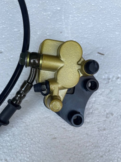 Komplett fék + nyereg betéttel 125ccm