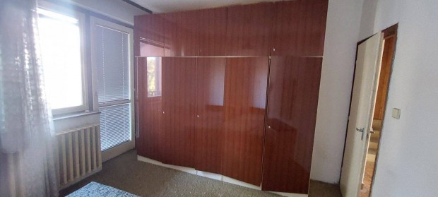 Komplett hálószoba bútorzat eladó!