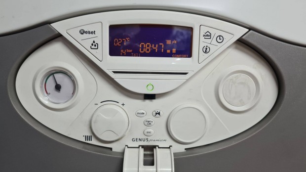 Kondenzációs gázkazán Ariston Genus Premium 28 kW működőképes