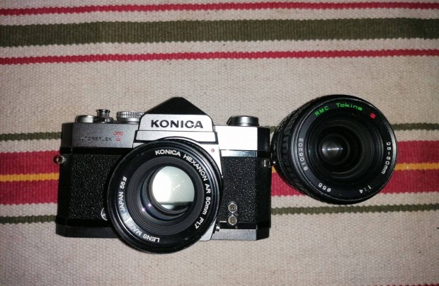 Konica Autoreflex T2