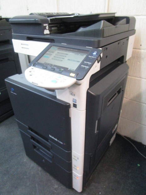 Konica Minolta Bizhub C220 sznes multifunkcis nyomtat sznes