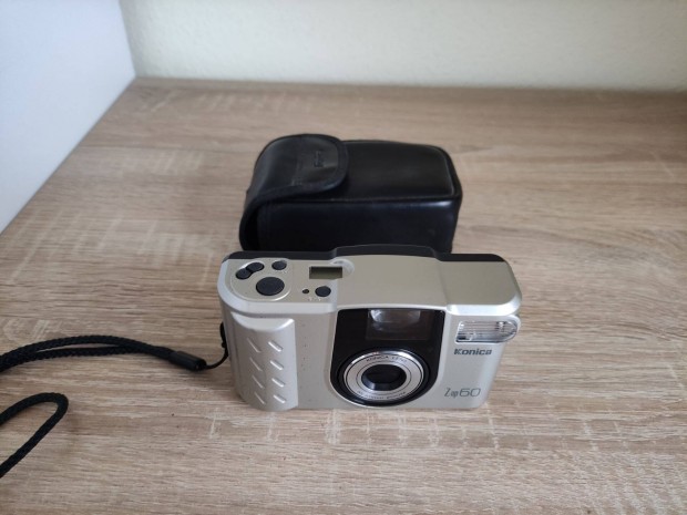 Konica Z-up 60 analóg fényképezőgép