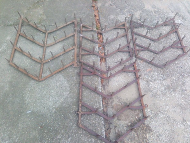 K�nny�- �s neh�z boron�k elad�k