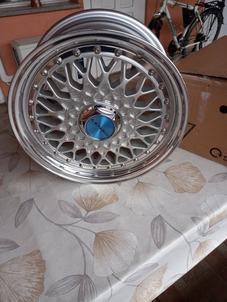 Könnyüfémfelni, alufelni, új 15"