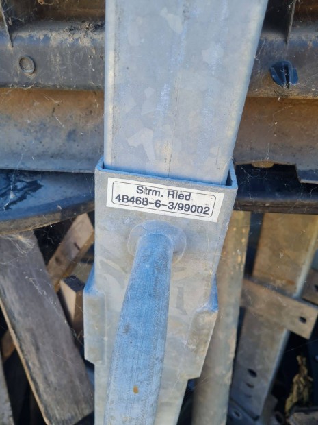 Kontner lba, gyri ,mhsz s egyb kontnerek al