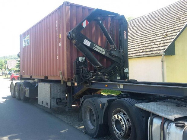 Kont�nersz�ll�t�-�nrakod�