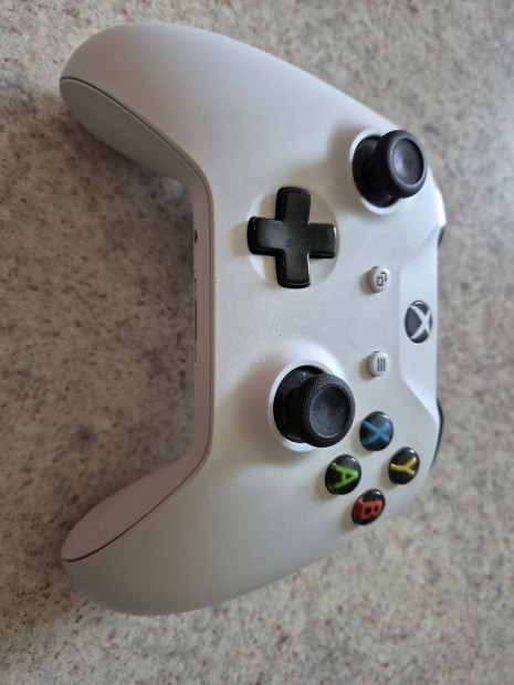 Kontroller Xbox One újszerű