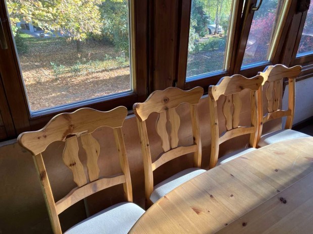 Konyha asztal + szék