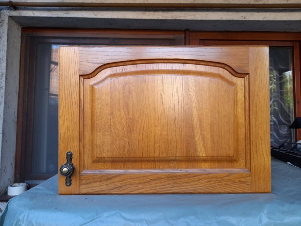 Konyhab�tor fels� eleme elad�