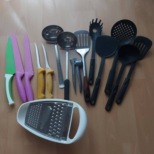 Konyhai dolgok, vegyesen.