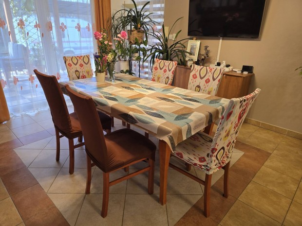 Konyhai �tkez� 6 sz�kkel