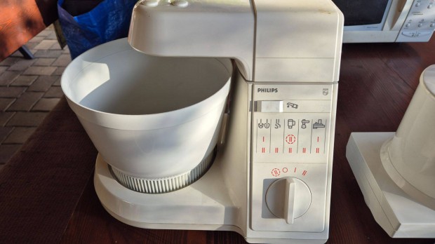 Konyhai robotgép Philips HR 2986/B