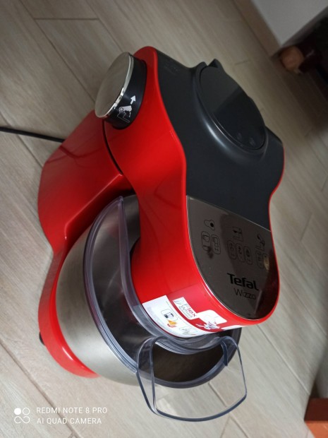 Konyhai robotgp Tefal Wizzo QB300 piros