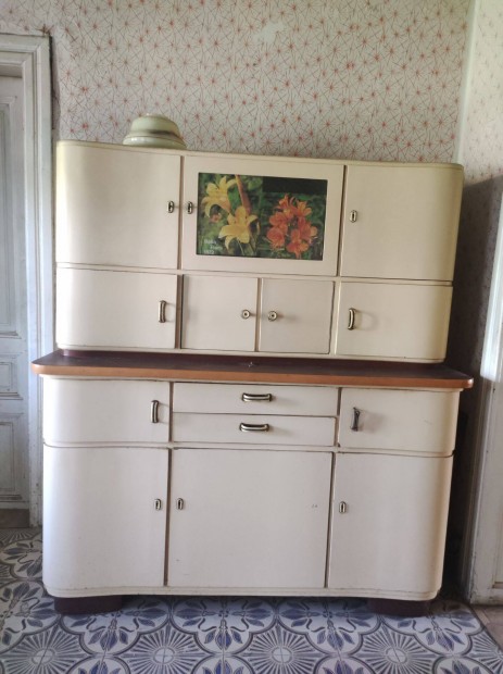 Konyhaszekr�ny - antik