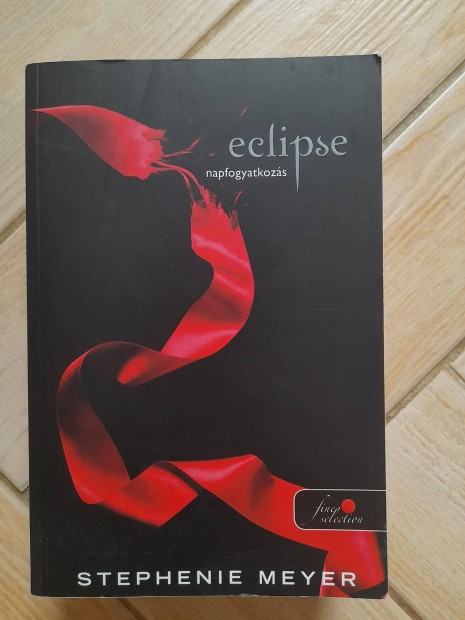 Knyv Stephanie Meyer Eclipse