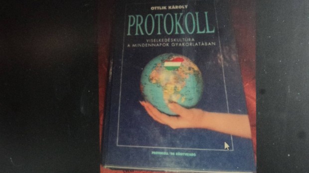 K�nyv! Protokoll