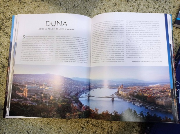 Knyvek: A Duna, Concise ATLAS vilg atlasz, Saving Planet Earth BBC