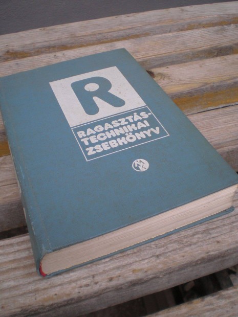 Könyvek, ragasztástechnika,