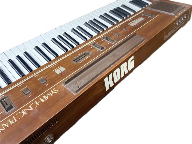 Korg Analog szintetiztor retro