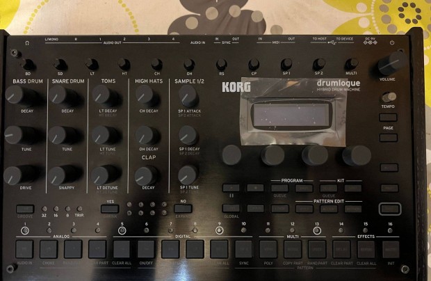 Korg Drumlogue groovebox szintetiztor