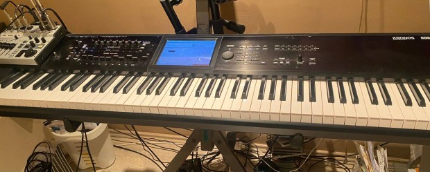 Korg Kronos 2 88 billentys elad