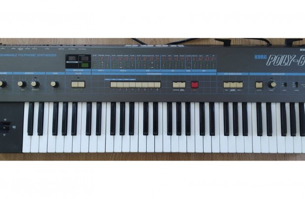 Korg Poly 61 szintetiztor