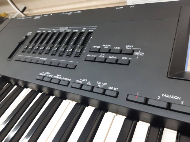 Korg i30 HD / USB gyri, jszer llapotban,