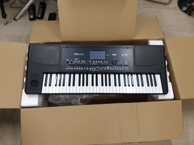 Korg pa300 j llapotban gyri dobozban, olcsn