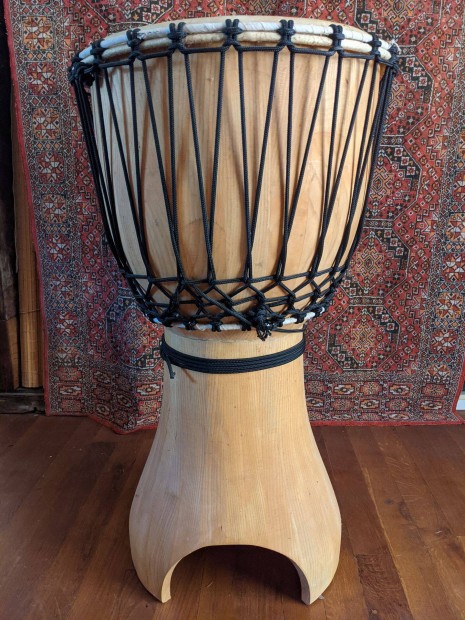 Krisfa djembe, hatalmas!