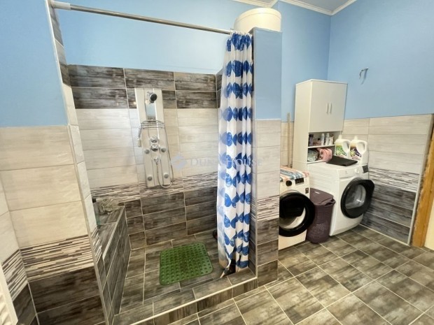 K�rmendi 82 nm-es h�z elad�