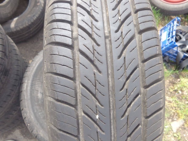 Kormoran 17570 R13 gumi abroncs