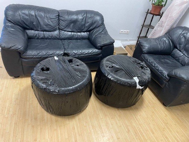 Kormoran Snow tligumik 4 db 215/55 R17 98V XL 3Pmsf