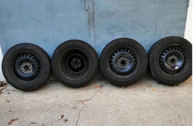 Kormoran tligumi kiegsztkkel 215/60/r16