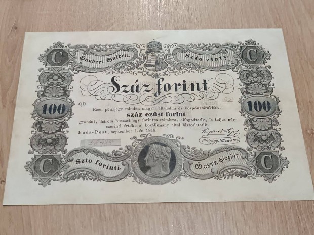 Kossuth bank 100 Ft restaurlt