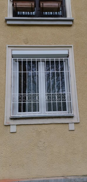 Kovcsoltvas ablakrcs elad 140 x140 mretben j