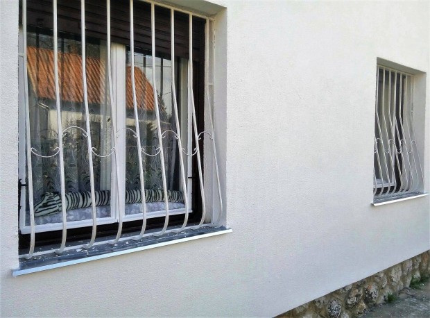Kovcsoltvas ablakvd biztonsgi rcsok, tmr, slyos