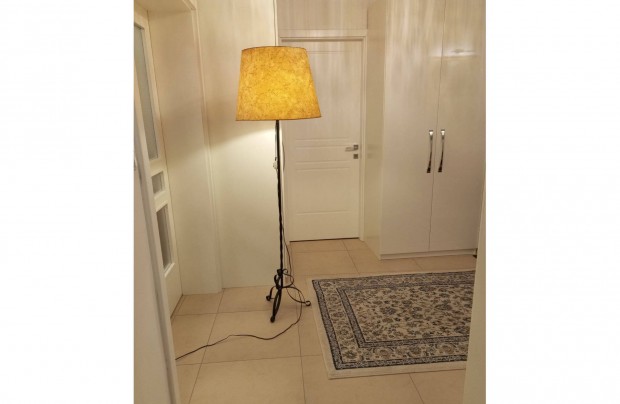 Kovácsoltvas állólámpa hibátlan ernyő 180cm lámpa BP XI